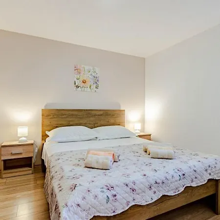 Jagoda - By Guide アパート ヴェラ・ルカ