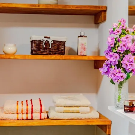 Jagoda - By Guide * Vela Luka